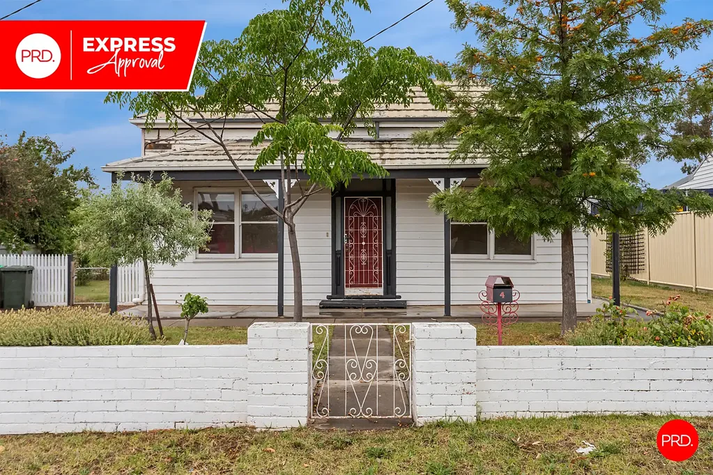 Lakeside Living in Eaglehawk - Charming 3-Bedroom Home with Modern Comforts