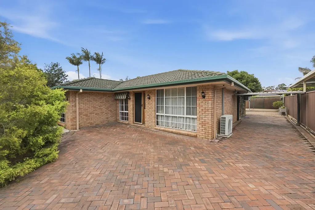 17 Hines Place, Mount Annan, NSW 2567