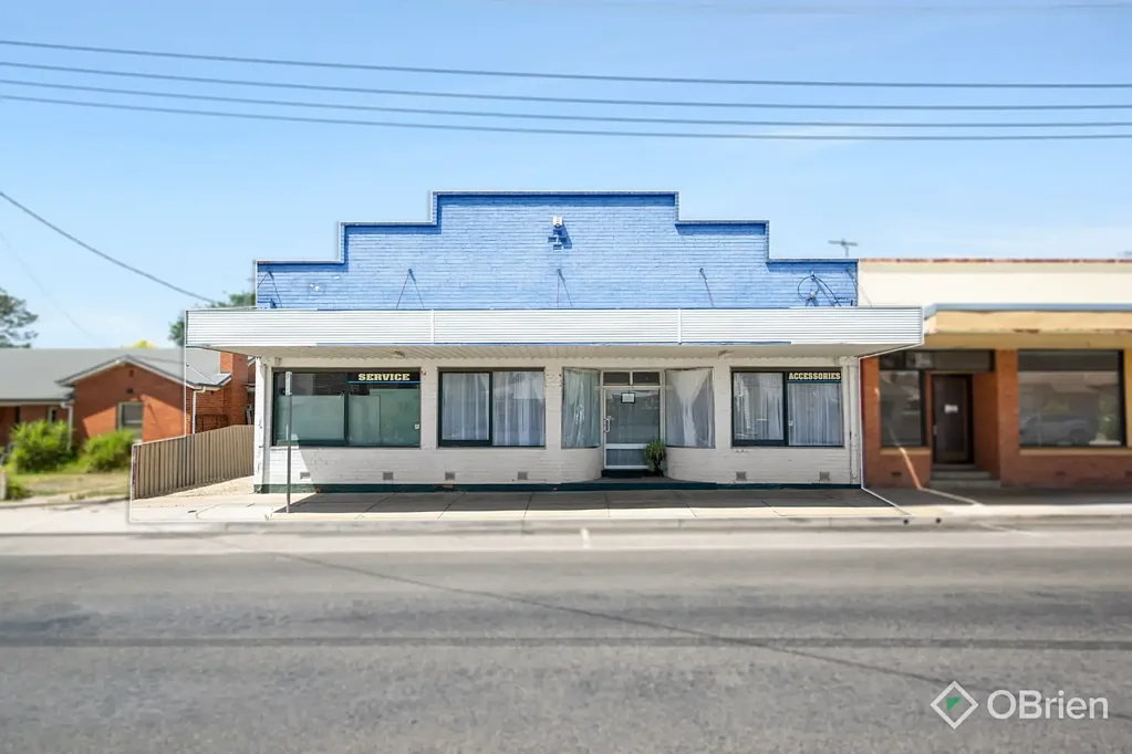 Wangaratta 4Zimmer Live, Work or Invest. Rare Dual-Use Opportunity on a Shopping Strip