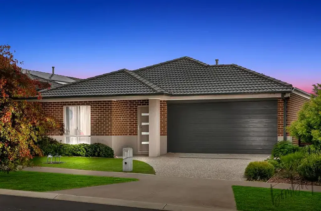 49 Golf Links Drive, Beveridge, VIC 3753