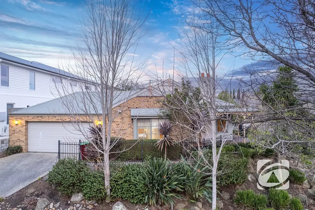 Berwick 4 Bedroom Bryn Mawr - Personality, Space, and Storybook Charm