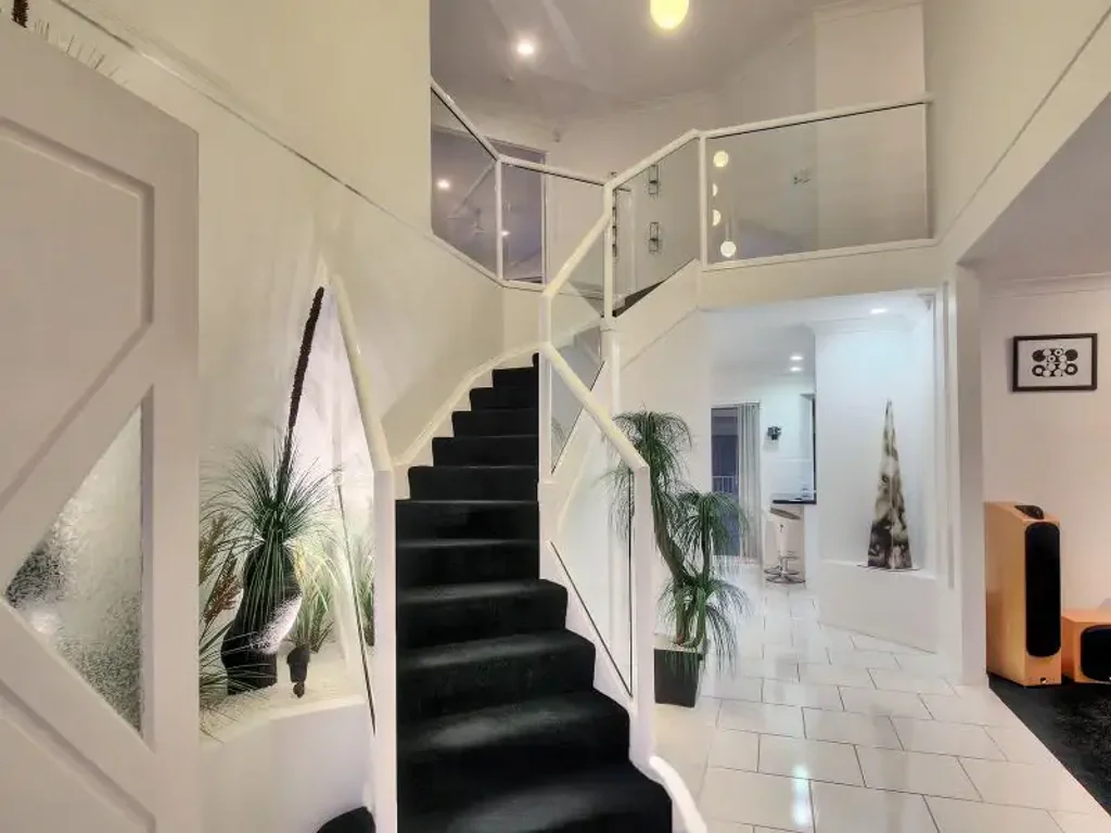 Parkinson 4房 情况有变，此物业必售！ Circumstances Have Changed,This Property Must Be Sold!