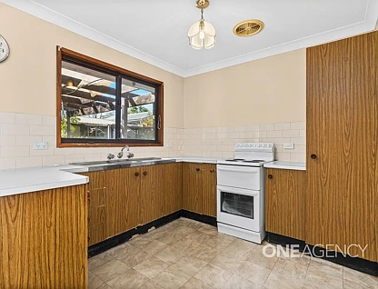 27 Basin View Parade, Basin View, NSW 2540, 3 ห้องนอน, 1 ห้องน้ำ, House