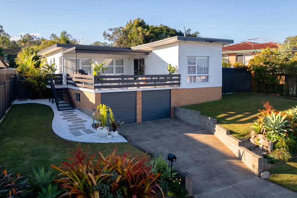 16 Coolibah Crescent, Ferny Hills, QLD 4055