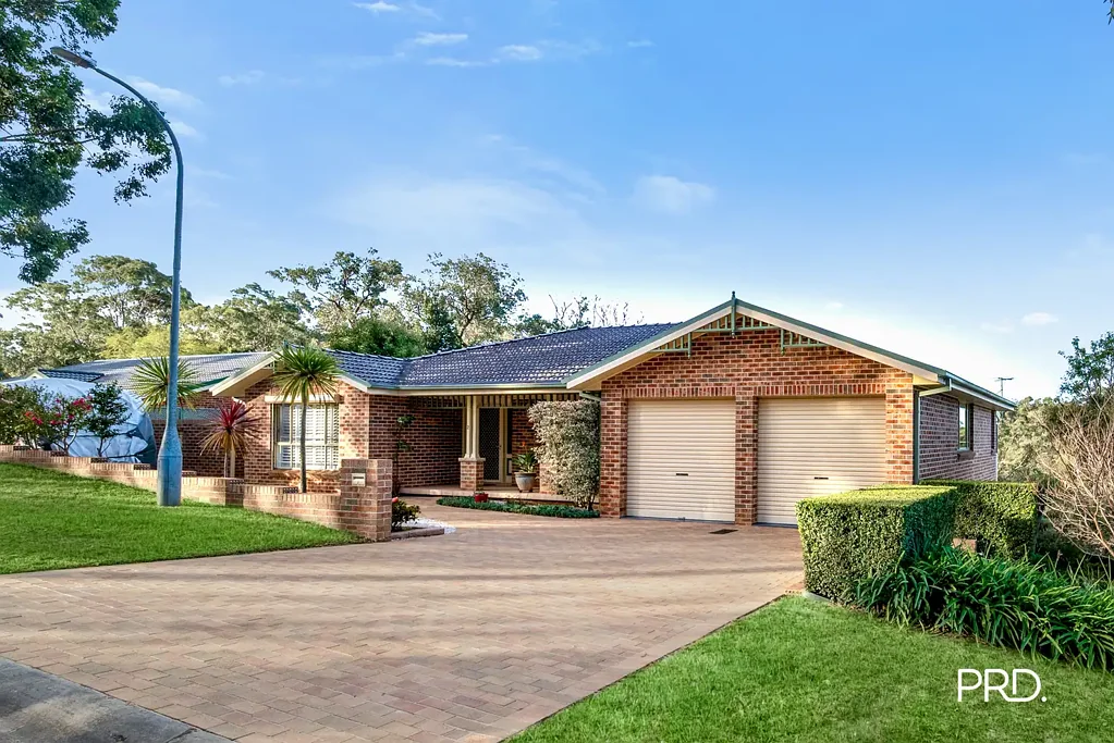 2 Shakespeare Drive, Winmalee, NSW 2777