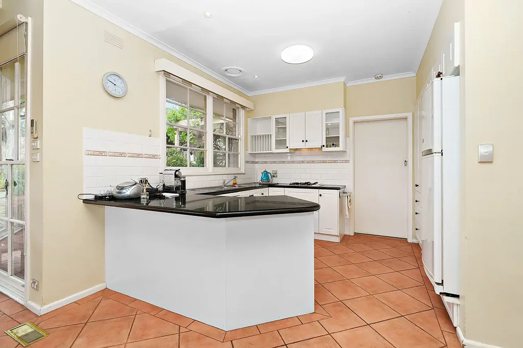 POOL & GARDEN MAINTENANCE INCLUDED!