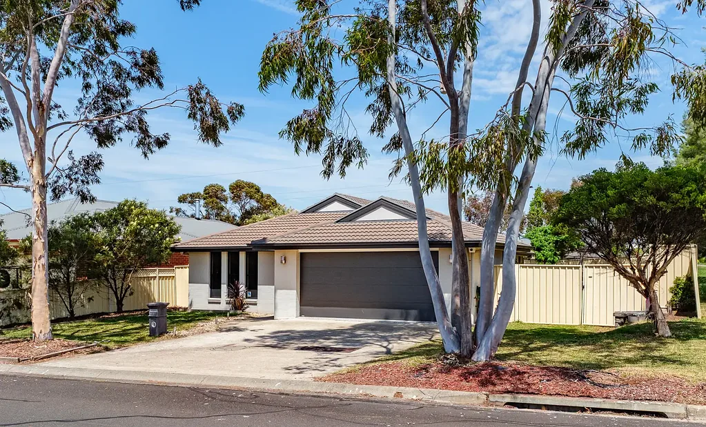 Tamworth 4房  Spacious, Stylish and Designed for Effortless Living