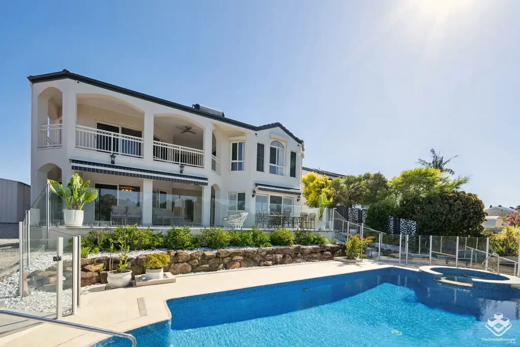 Benowa 5房  Grand Waterfront Residence | Northerly Aspect