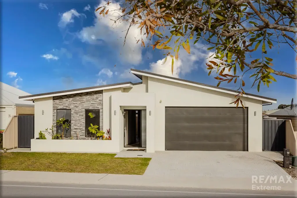 Two Rocks 3ਬੈੱਡਰੂਮ UNDER OFFER!! UNDER OFFER!!