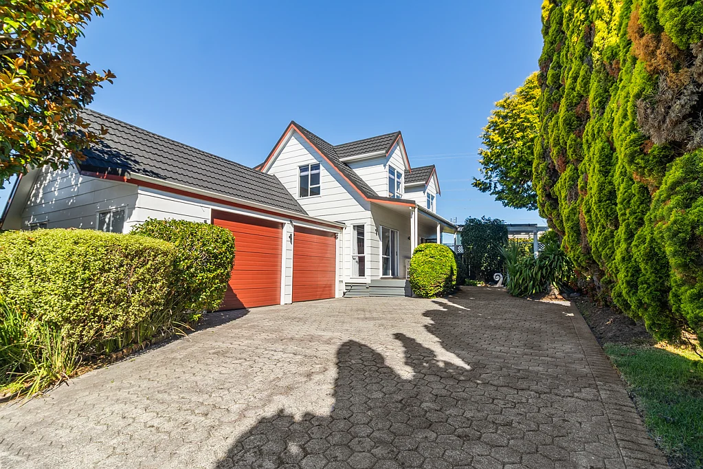 38 Barnhill Crescent, Papakura, Auckland