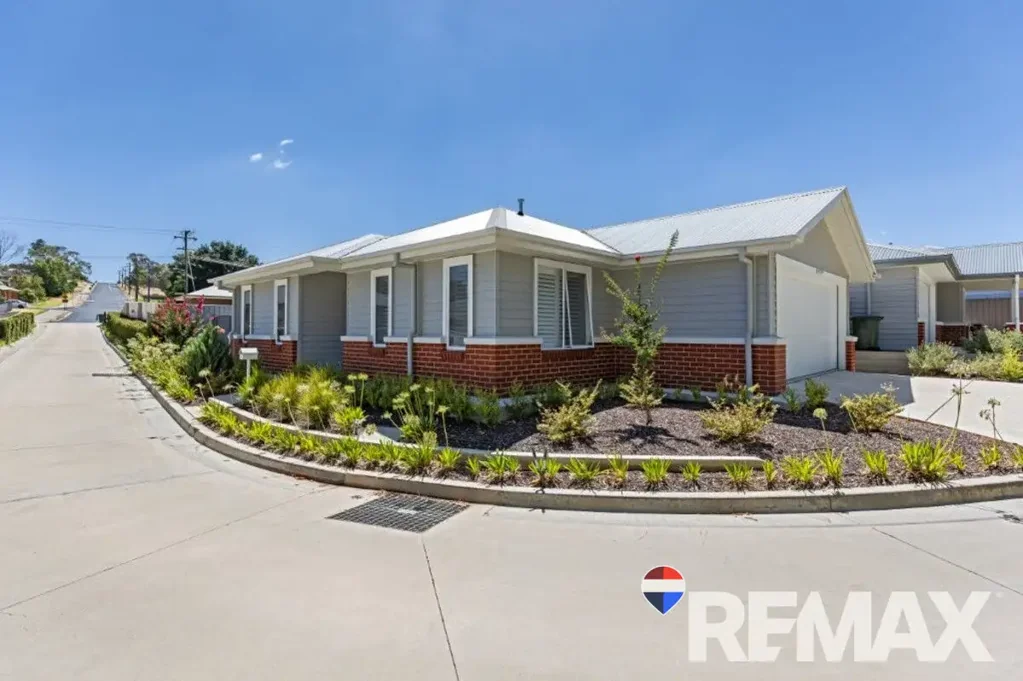 Junee 2침실 Your Next Chapter...