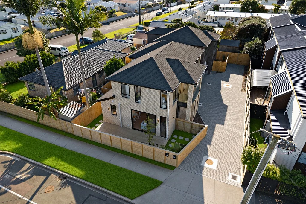 Blockhouse Bay 4Habitaciones Brand-New Standalone Luxury in Blockhouse Bay