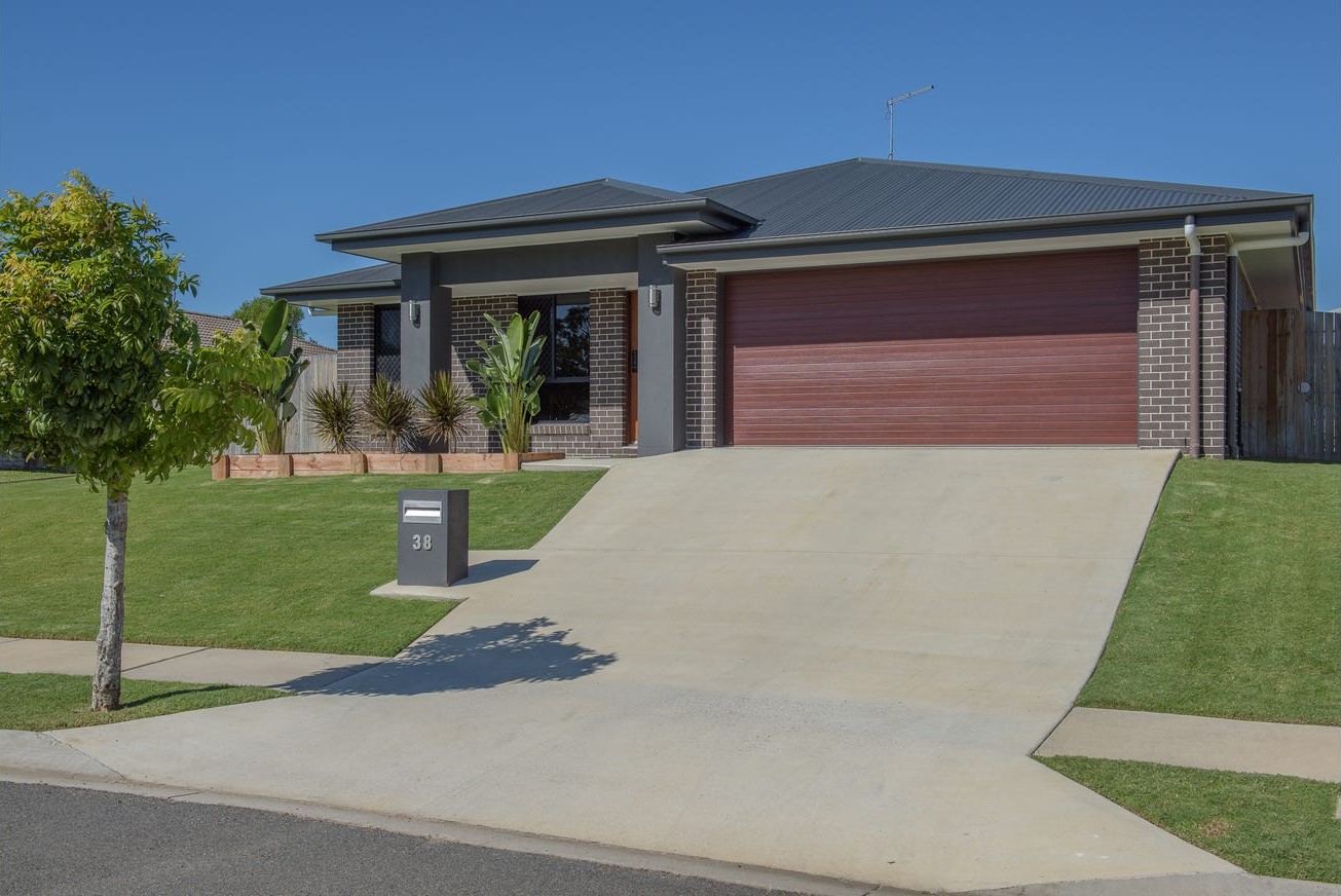 38 OXFORD ST, CALLIOPE QLD 4680, 0 Kuwarto, 0 Banyo, House