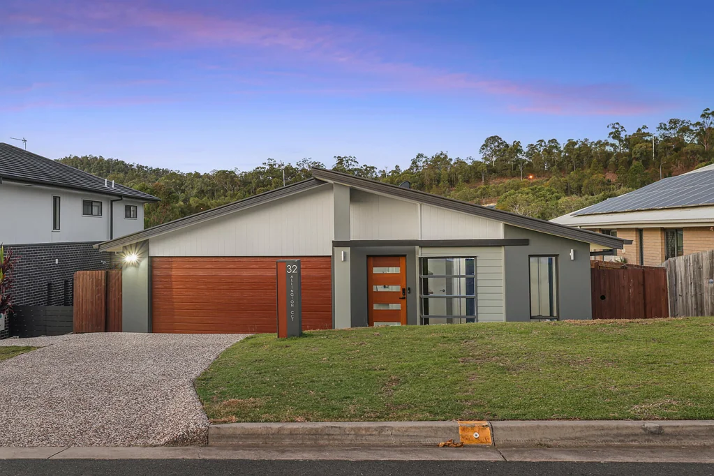 32 Allington Circuit, Maudsland, QLD 4210