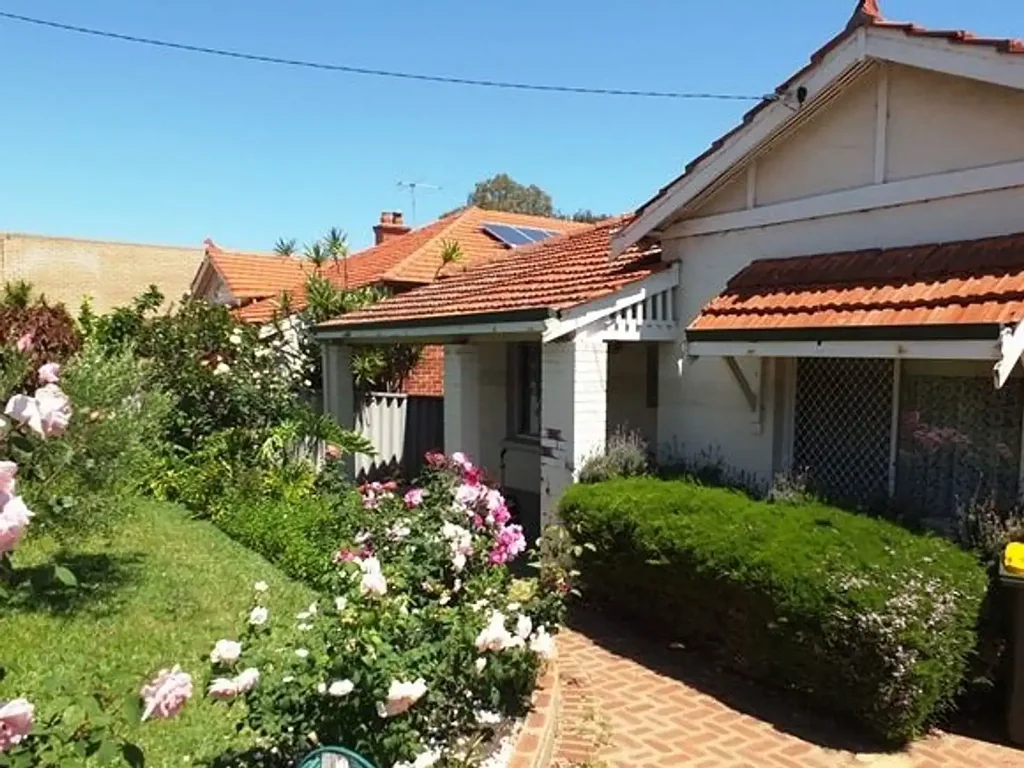 Leederville 3房  UNDER OFFER!