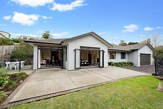 12C Wicklam Lane, Greenhithe, Greenhithe, North Shore City