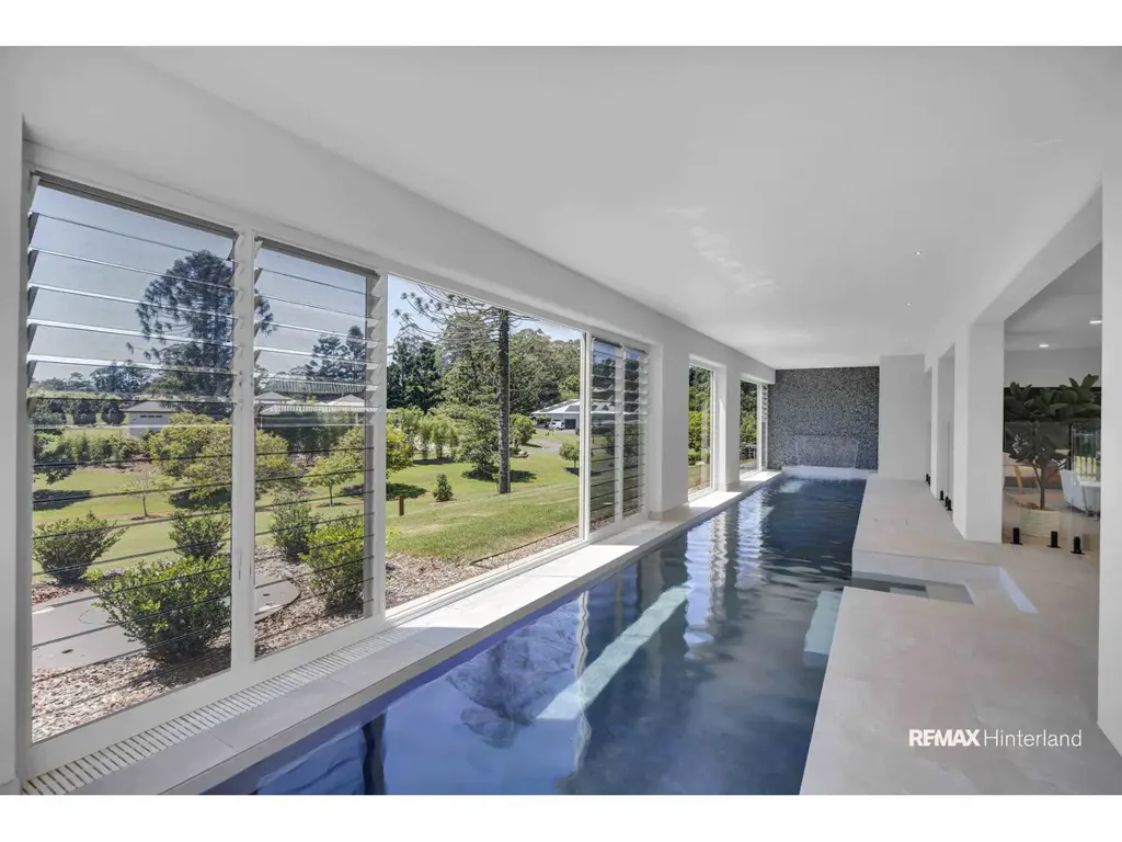 North Maleny 4침실 A Brand-New Architectural Masterpiece - With Its Own 16-Metre Indoor Heated Pool