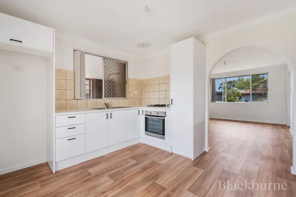 Family Living in Hillman