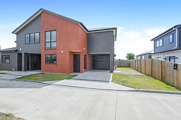 9C North Ridge Drive, Rototuna North