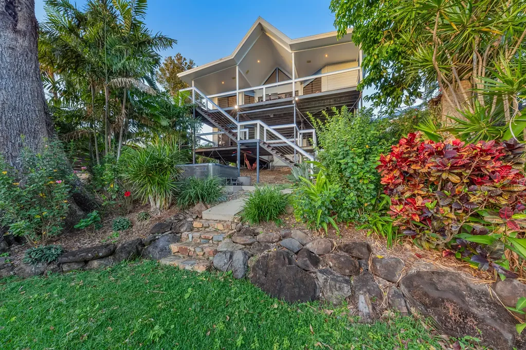Cannonvale 4ਬੈੱਡਰੂਮ Forget Cookie-Cutter. This Is a Home with Personality.