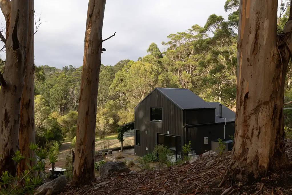 Shadforth 1બેડરૂમ Stillwood Retreat by Studio Atelier