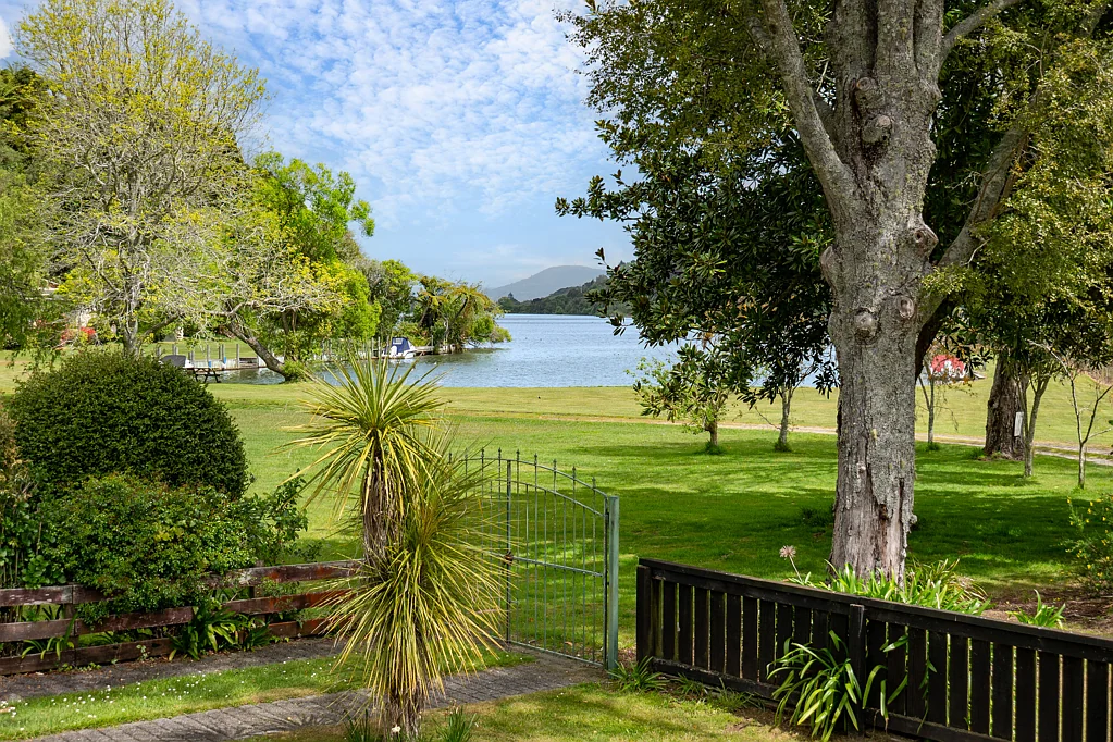 Lake Rotoiti 3房  Low maintenance Lake Rotoiti escape