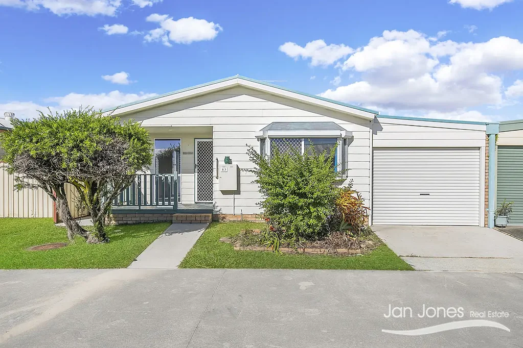 Deception Bay 2ਬੈੱਡਰੂਮ SENSATIONAL NORTH EAST FACING -PALM LAKES RESORT HOME