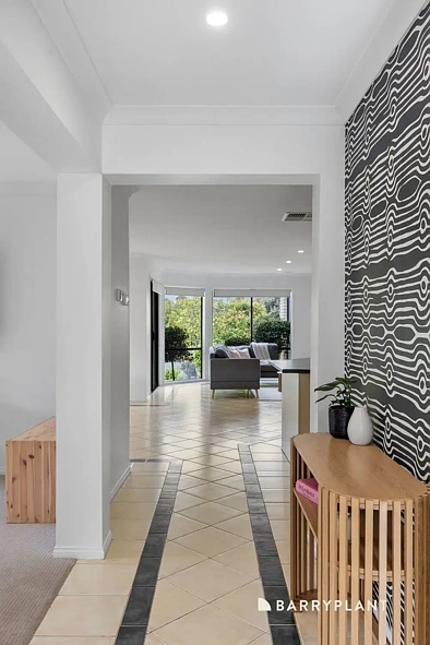 18 Plover Way, Whittlesea, VIC 3757, 4 habitaciones, 2 baños, House