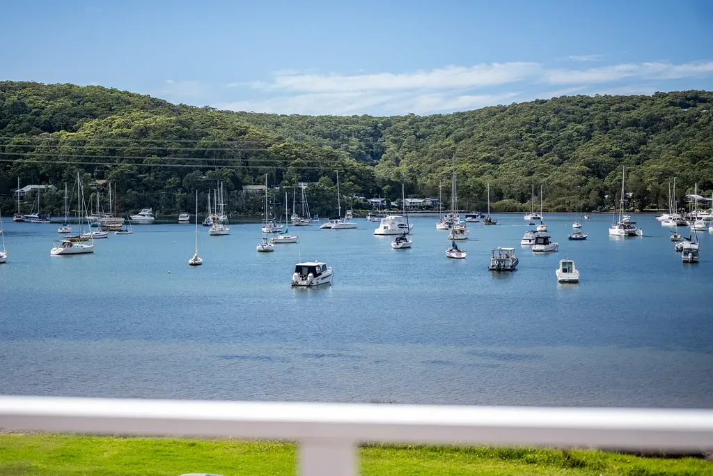Hardys Bay 3房  Waterfront Reserve