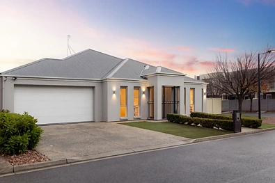 Findon 4chambre Grand Proportions & Effortless Entertaining in the Heart of Findon.