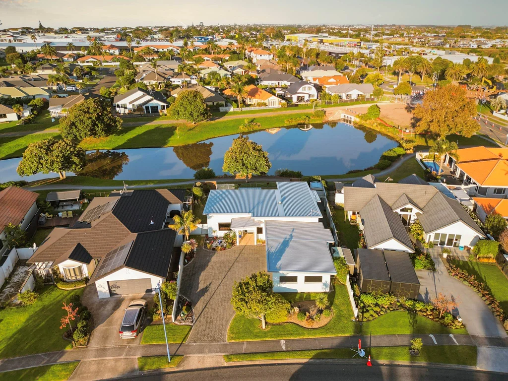 Papamoa 3房  Coastal Living, Lagoon Views