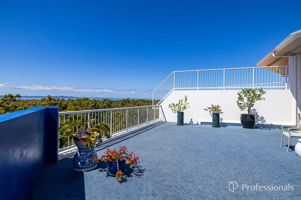 Woorim 3 Slaapkamer Penthouse - Plus - Private Top Deck - Water Views & Golf Club Views