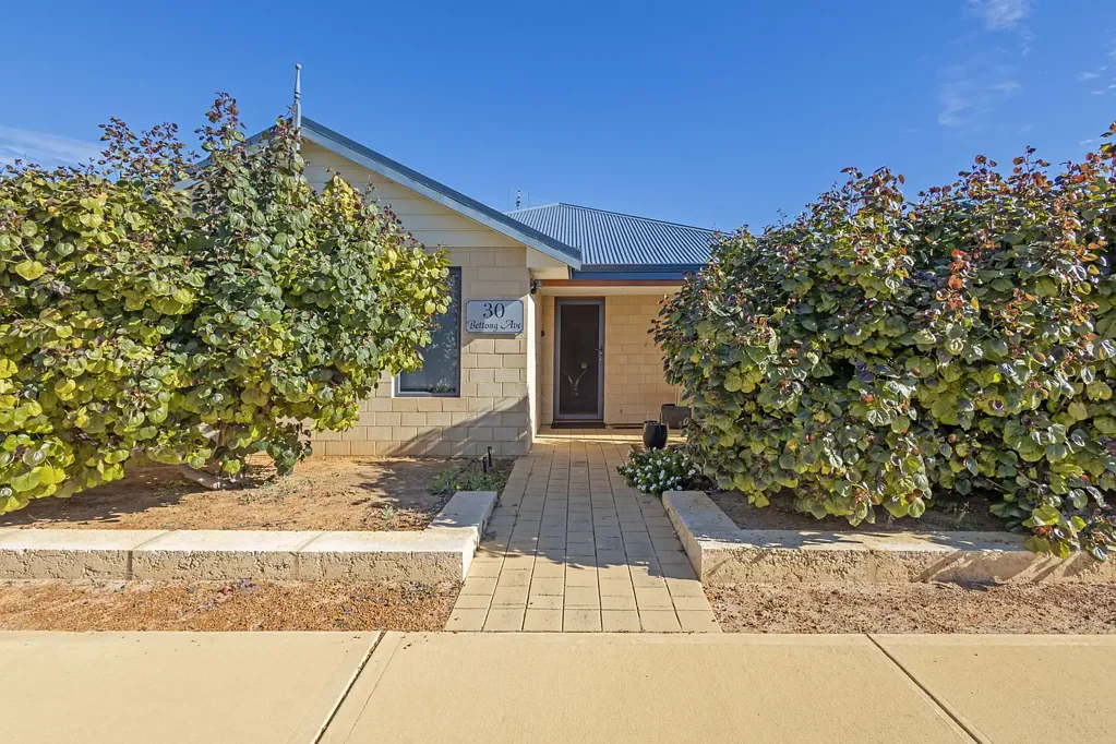 Jurien Bay 4침실 A HOME BUILT TO LOVE - SPACE, COMFORT & PRACTICAL FAMILY LIVING