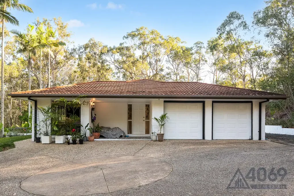 206 Grandview Road, Pullenvale, QLD 4069