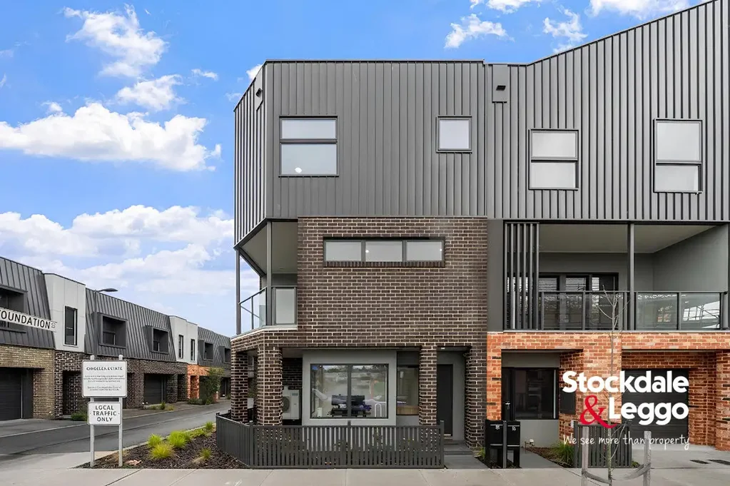Broadmeadows 2 Bedroom Stylish Townhouse with Excellent Investment Appeal