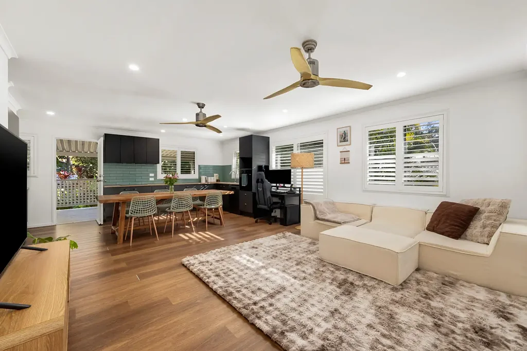 Landsborough 3कमरा ​Hinterland Splendour: Parklike ¼ Acre + Pool + Big Shed!