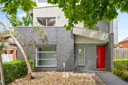 1/1102 Whitehorse Road, Box Hill