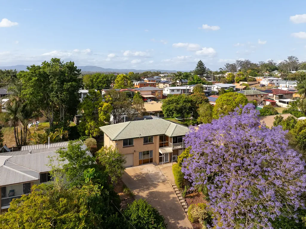 11 McKenzie Street, Bundamba, QLD 4304