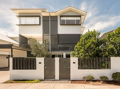 100A Kates Street, Morningside, QLD 4170, 3房, 2浴, Townhouse