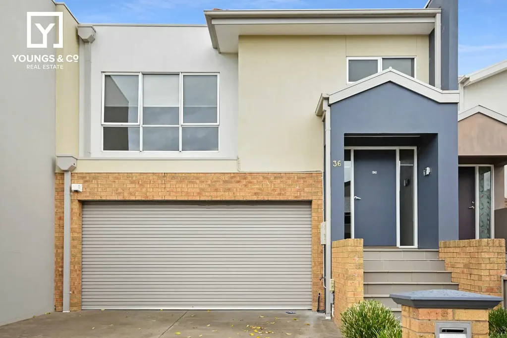 Shepparton 3房  Relaxing Bushland & Lake Views - 3 Bedroom Townhouse - Close to SAM