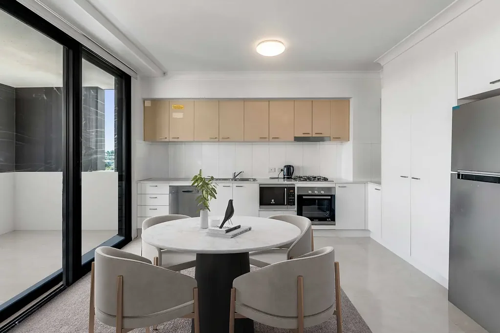 Nundah 2 Bedroom Sweeping Suburban Views in the Arlington.