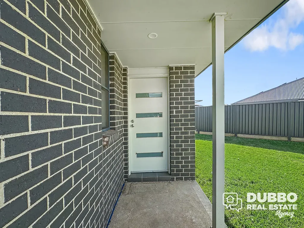 GREAT ONE BEDROOM UNIT