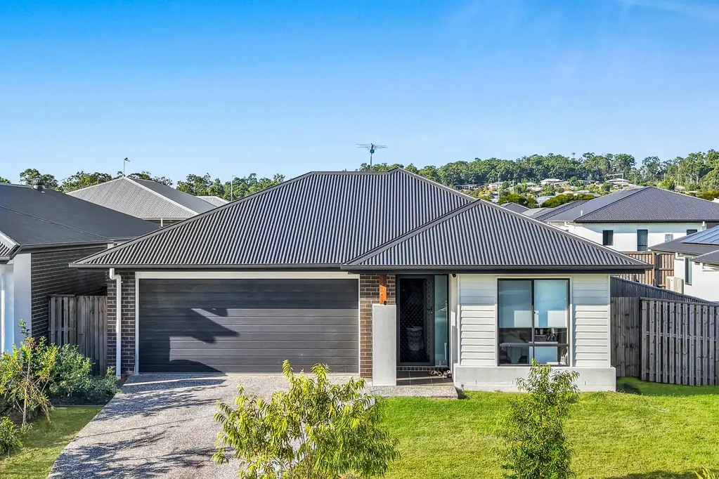 25 Mulberry Circuit, Gleneagle, QLD 4285