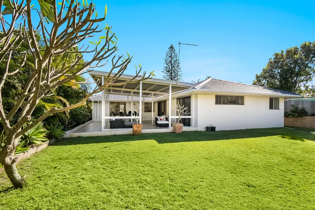 Byron Bay 3 Slaapkamer Modern Coastal Home right by Tallow Beach