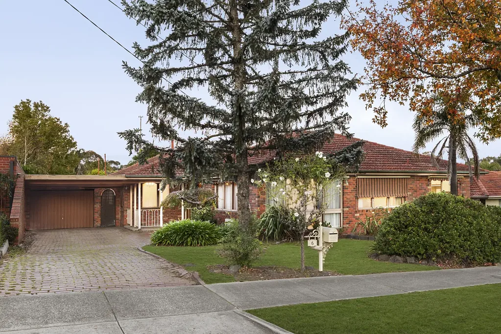 Ringwood North 4Habitaciones Family Flexibility with Future Potential on 799sqm (approx)