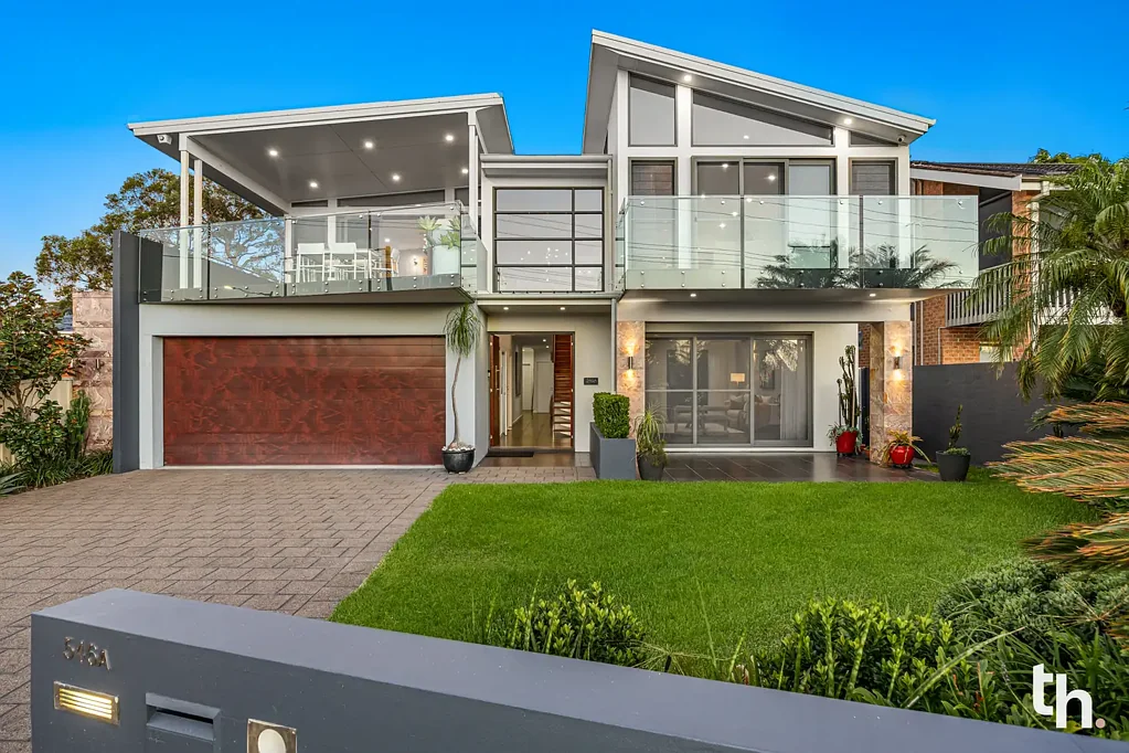 546A The Esplanade, Warners Bay, NSW 2282