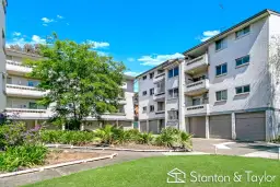 22/132 Lethbridge Street, Penrith