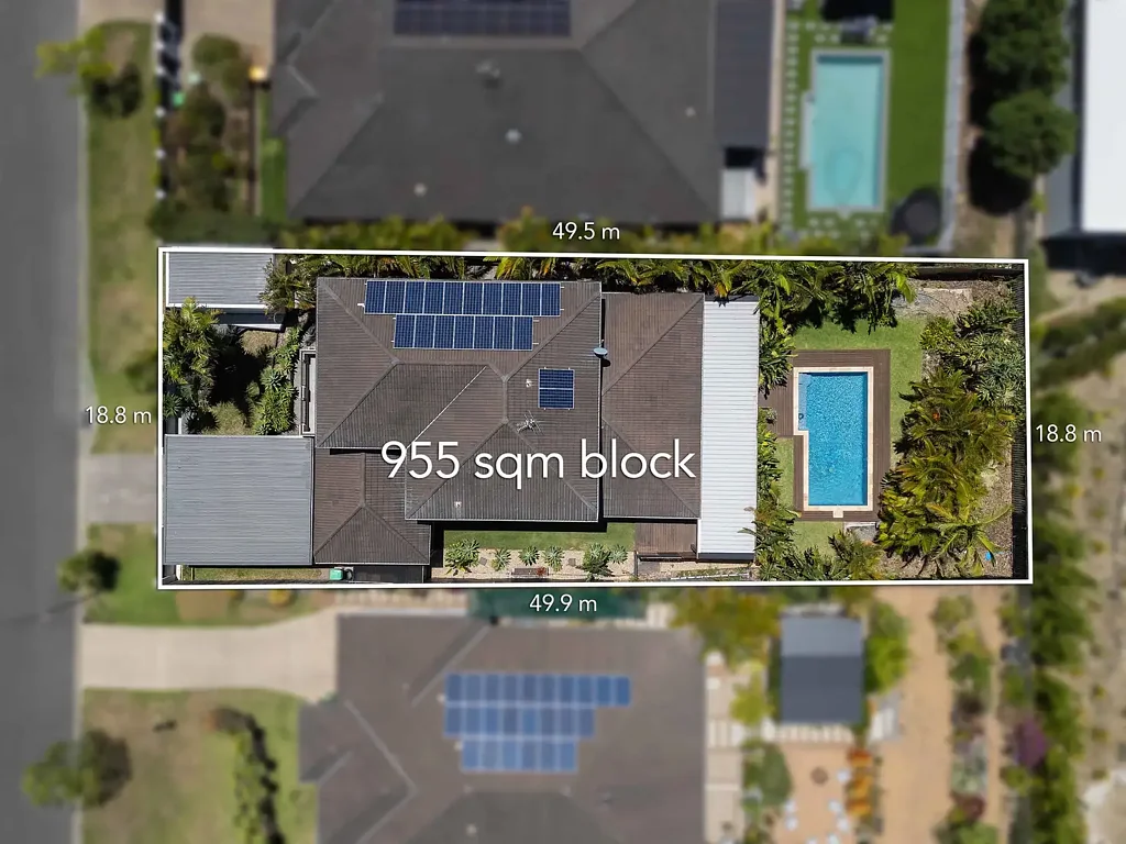 Pacific Pines 5ਬੈੱਡਰੂਮ Elegant Family Entertainer in a Prime Pacific Pines Location