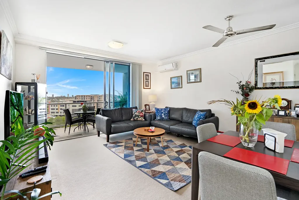 Varsity Lakes 2બેડરૂમ Double Income $1000/Per-Week, Two Units One Low Body Corp!
