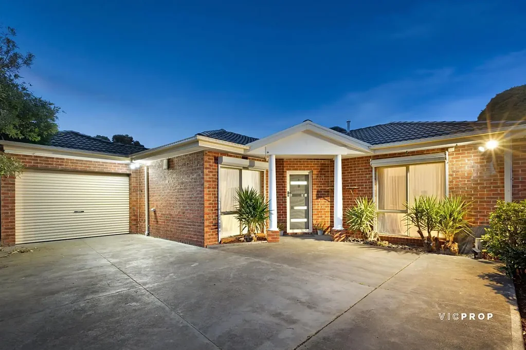 Ferntree Gully 3ਬੈੱਡਰੂਮ Contemporary Comfort & Privacy in a Prime Location